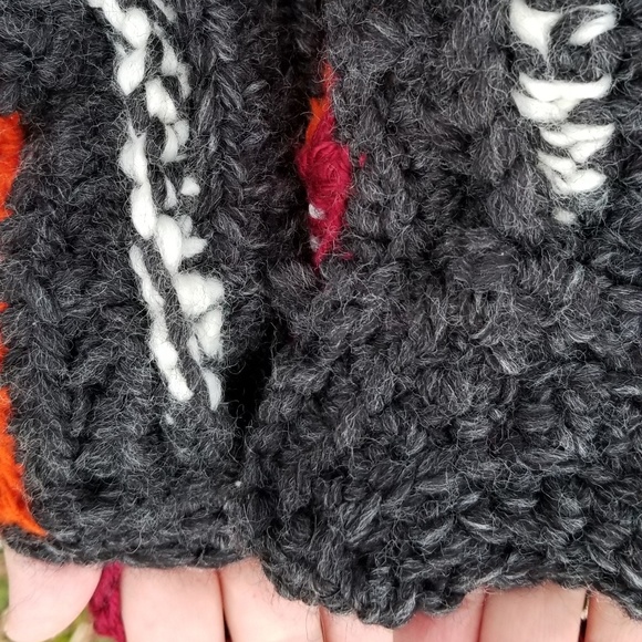 Fingerless Gloves Crochet Handmade - Picture 3 of 6